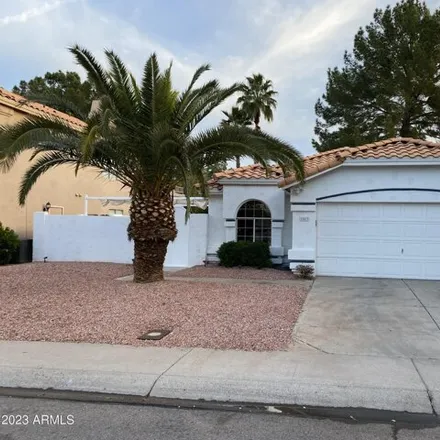 Buy this 3 bed house on 1563 South Pennington Drive in Chandler, AZ 85286
