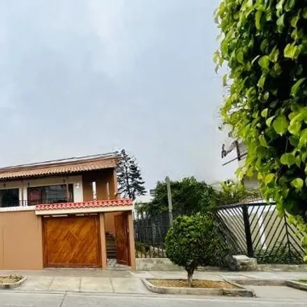 Image 2 - Pio XII Avenue, San Miguel, Lima Metropolitan Area 07011, Peru - Apartment for sale