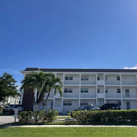 Image 1 - 258 Castlewood Drive, Lake Park, North Palm Beach, FL 33408, USA - Condo for rent