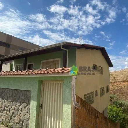 Image 2 - Rua Franscisco Tramonte, Região Urbana Homogênea XI, Poços de Caldas - MG, 37701-222, Brazil - House for sale