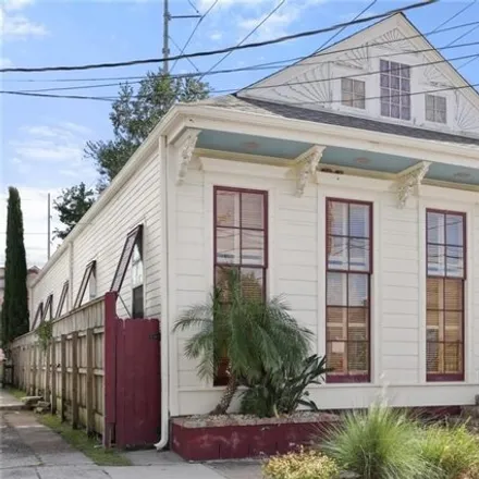 Image 1 - 142 South Dupre Street, New Orleans, LA 70119, USA - House for sale