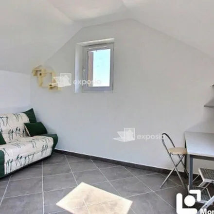 Rent this 1 bed apartment on 117 Route de Saint-Nizier in 38170 Seyssinet-Pariset, France