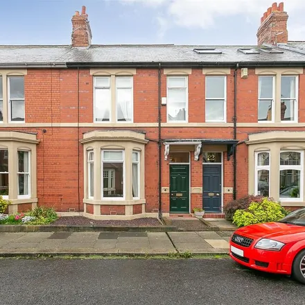 Rent this 3 bed townhouse on 26 Honister Avenue in Newcastle upon Tyne, NE2 3PA