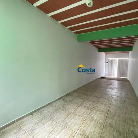 Buy this 2 bed house on Rua Professora Igênia Moreira da Silva in Regional Norte, Betim - MG
