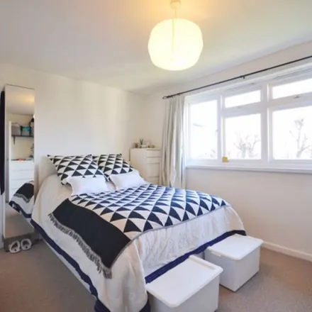Image 5 - Luther King Close, London, E17 8RS, United Kingdom - Apartment for rent