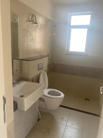 Image 7 - unnamed road, Spire South, Gurugram - 122101, Haryana, India - Apartment for sale