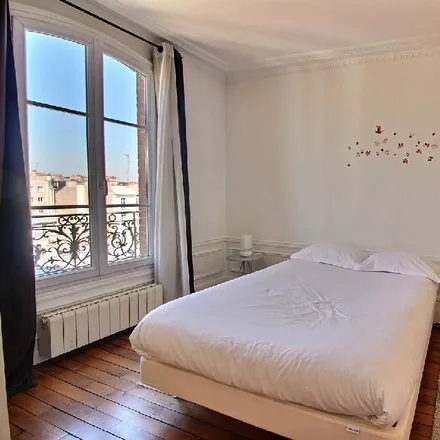 Image 5 - 17 Rue la Condamine, 75017 Paris, France - Apartment for rent