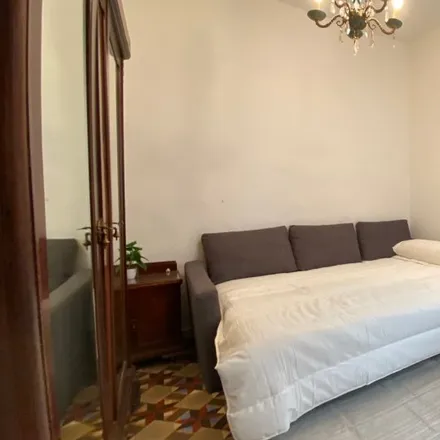 Rent this 3 bed room on Calle de Lope de Vega in 28014 Madrid, Spain