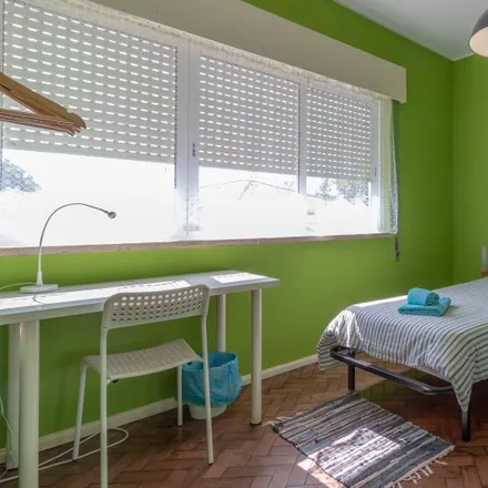 Rent this 6 bed room on Lux Tejo in Rua Mouzinho de Albuquerque, 2730-098 Barcarena
