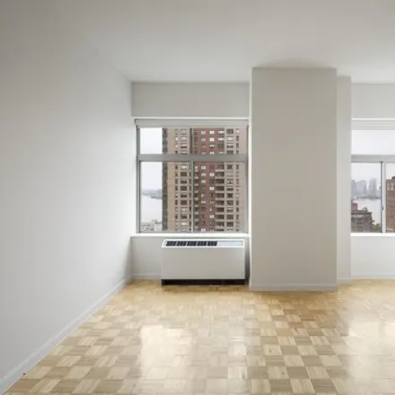 Rent this studio apartment on 90 Washington Street in New York, NY 10006