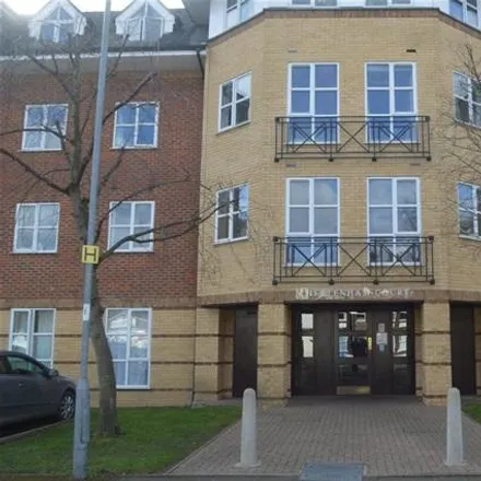 Rent this 2 bed apartment on Dexter Close in St Albans, AL1 5WB