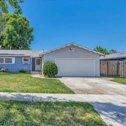 Buy this 3 bed house on 3779 Prescott Avenue in San Jose, CA 95124