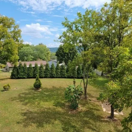 Image 3 - 712 Tate Trotter Road, Knox County, TN 37849, USA - House for sale