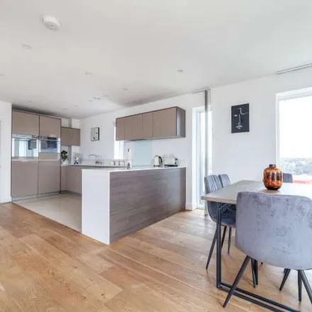 Image 2 - Fearon Street, London, SE10 0RS, United Kingdom - Apartment for rent
