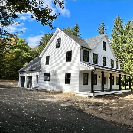 Image 3 - 641 North Birch Hill Road, Patterson, NY 12563, USA - House for sale