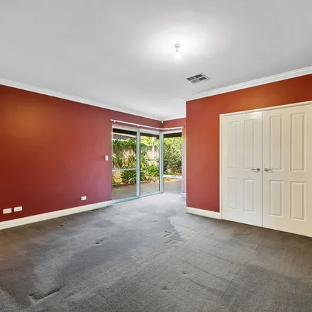 Image 3 - 1 Aran Close, Canning Vale WA 6155, Australia - Apartment for rent