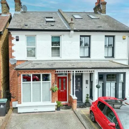Buy this 3 bed duplex on Park Road in Gravesend, Kent