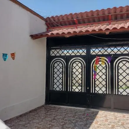 Buy this 4 bed house on Calle Río Verde in 54714 Cuautitlán Izcalli, MEX