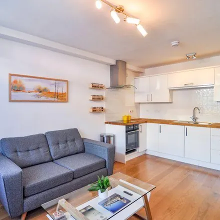 Rent this 2 bed apartment on 3 Poole's Wharf in Bristol, BS8 4RU