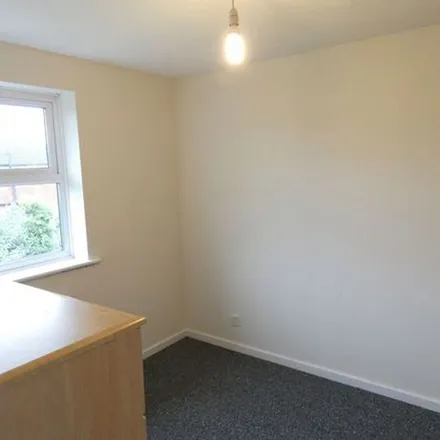 Rent this 3 bed duplex on Riverside Road in Whitefield, M26 2PJ