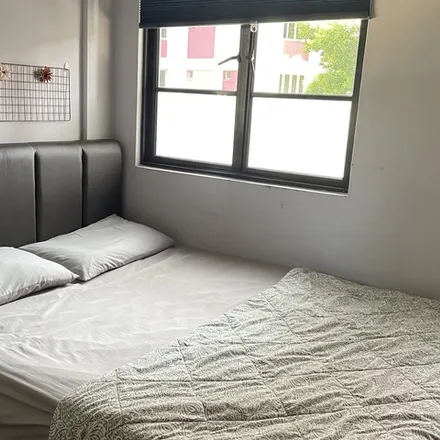 Rent this 1 bed room on Block 108 Shelter in Kembangan, Lorong Melayu