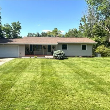 Buy this 3 bed house on 498 Smith Drive in Tallmadge, OH 44278