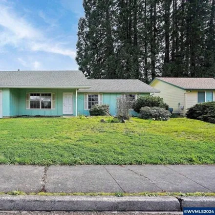 Buy this 3 bed house on 4974 Nina Avenue Southeast in Salem, OR 97302