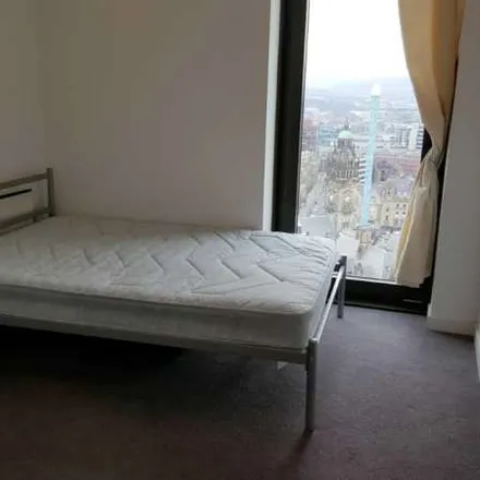 Image 8 - Saint Paul's Tower, 7 Arundel Gate, The Heart of the City, Sheffield, S1 2LJ, United Kingdom - Apartment for rent