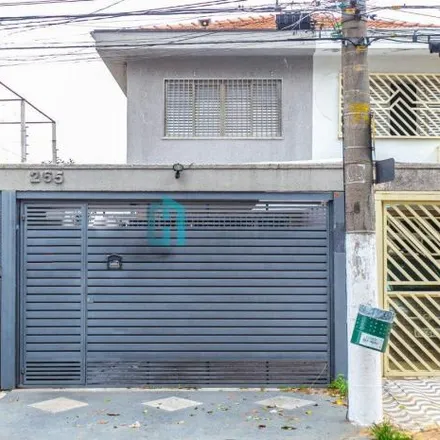 Rent this 4 bed house on Avenida Dória in Campo Belo, São Paulo - SP
