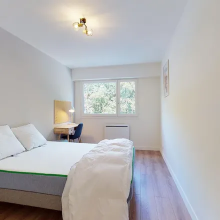 Rent this 1 bed apartment on 16 Rue du Marais de Lomme in 59000 Lille, France