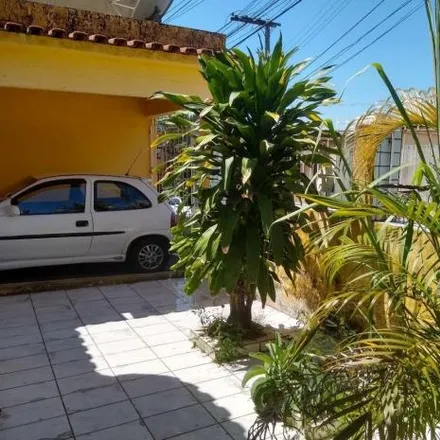 Buy this 5 bed house on Rua Montevidéu in Jardim América, Cariacica - ES