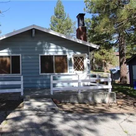 Rent this 2 bed house on 582 Lakewood Lane in Big Bear Lake, CA 92315