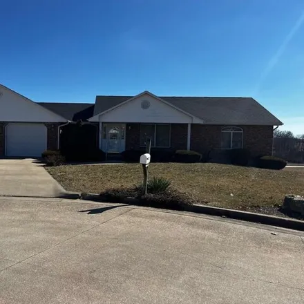 Buy this 4 bed house on 1201 Eastview Drive in California, MO 65018