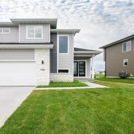 Buy this 4 bed house on Southeast Mesa Drive in Waukee, IA 50263