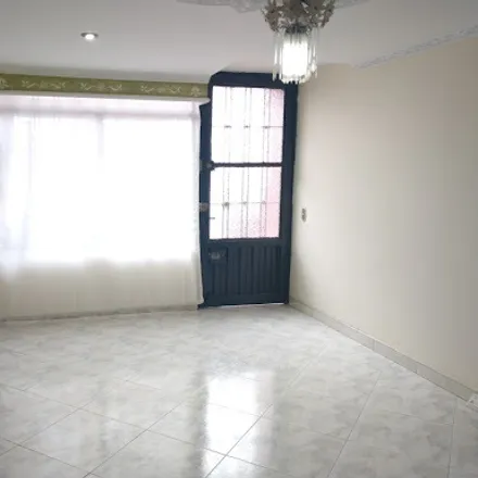 Image 3 - Calle 68, Engativá, 111041 Bogota, Colombia - House for rent