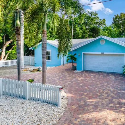 Buy this 3 bed house on 694 Dolphin Avenue in Anglers Park, Key Largo