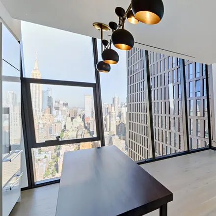 Rent this 3 bed apartment on #E.41E in 436 East 36th Street, Midtown Manhattan