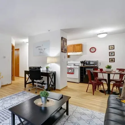 Image 7 - Wauwatosa, WI - Apartment for rent