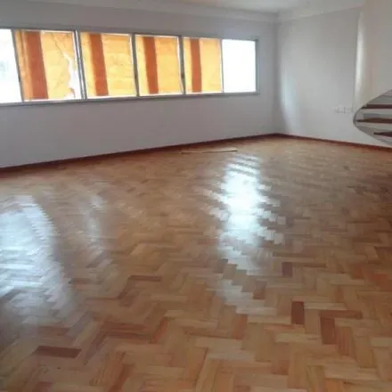 Buy this 3 bed apartment on Rua Vieira de Morais 1042 in Campo Belo, São Paulo - SP