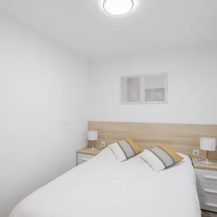 Image 2 - Carrer d'Estruch, 08904 l'Hospitalet de Llobregat, Spain - Apartment for rent
