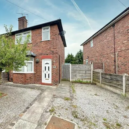 Buy this 2 bed duplex on Lancaster Road in Cadishead, M44 5HH