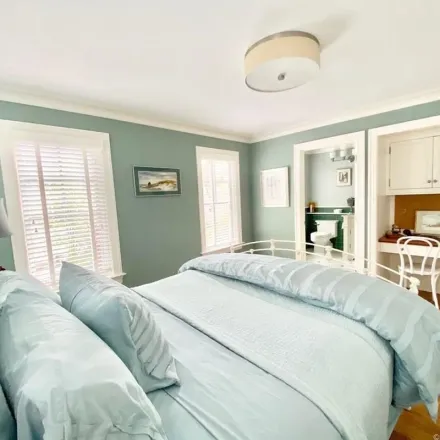 Rent this 4 bed apartment on 14 Danbury Avenue in Westport, CT 06880