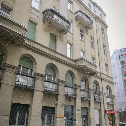 Image 8 - IX. Kerületi Polgármesteri Hivatal, Budapest, Bakáts tér 14, 1092, Hungary - Apartment for rent