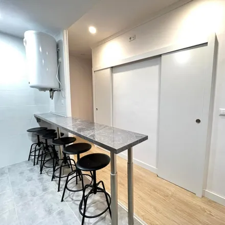 Image 9 - Carrer de Finestrat, 23, 46009 Valencia, Spain - Room for rent