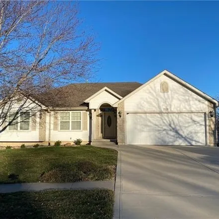 Buy this 4 bed house on 898 Highview Court in Lansing, KS 66043