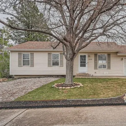 Buy this 3 bed house on 1932 South Ivory Court in Aurora, CO 80013