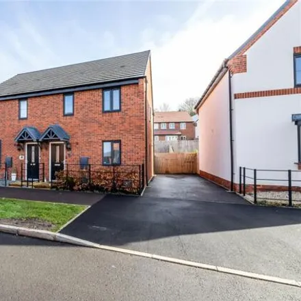 Buy this 3 bed duplex on Brookes Avenue in Dawley, TF3 5FE