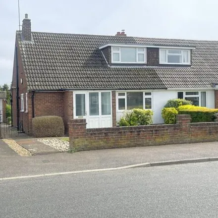 Image 3 - Gooseberry Hill, Luton, LU3 2LB, United Kingdom - House for sale