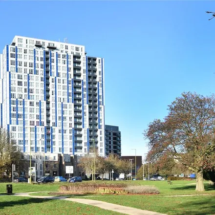 Rent this 2 bed apartment on KD Tower in Cotterells, Hemel Hempstead