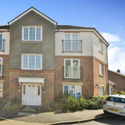 Buy this 1 bed apartment on Holt Close in Great Chart, TN23 5HZ